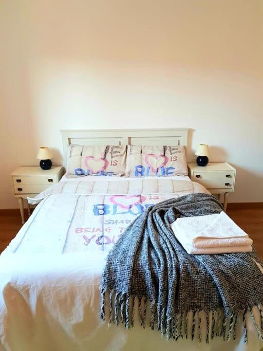 Piso- Huesca Capital - With Elevator Apartment Екстериор снимка